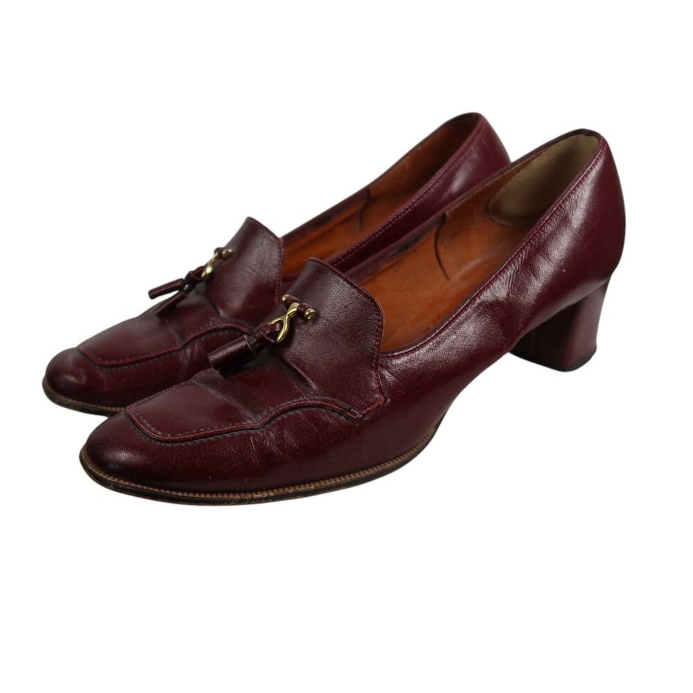 Vintage 70s Cobbies Burgundy Red Leather Heeled Loafers 8